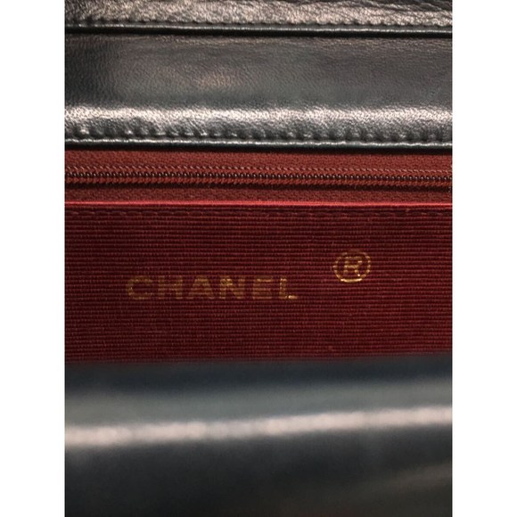 Chanel Double Flap Matelasse Leather Shoulder Bag - Picture 5 of 6